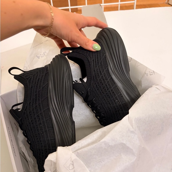 NWT APL TECHLOOM ZIPLINE - UNISEX (W6.5) - Picture 6 of 13